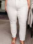 White / UK 26