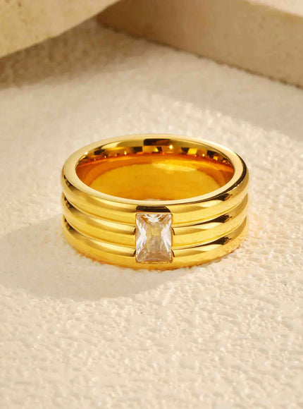 KissICON White Zircon Wedding Ring – Gold Plated Steel