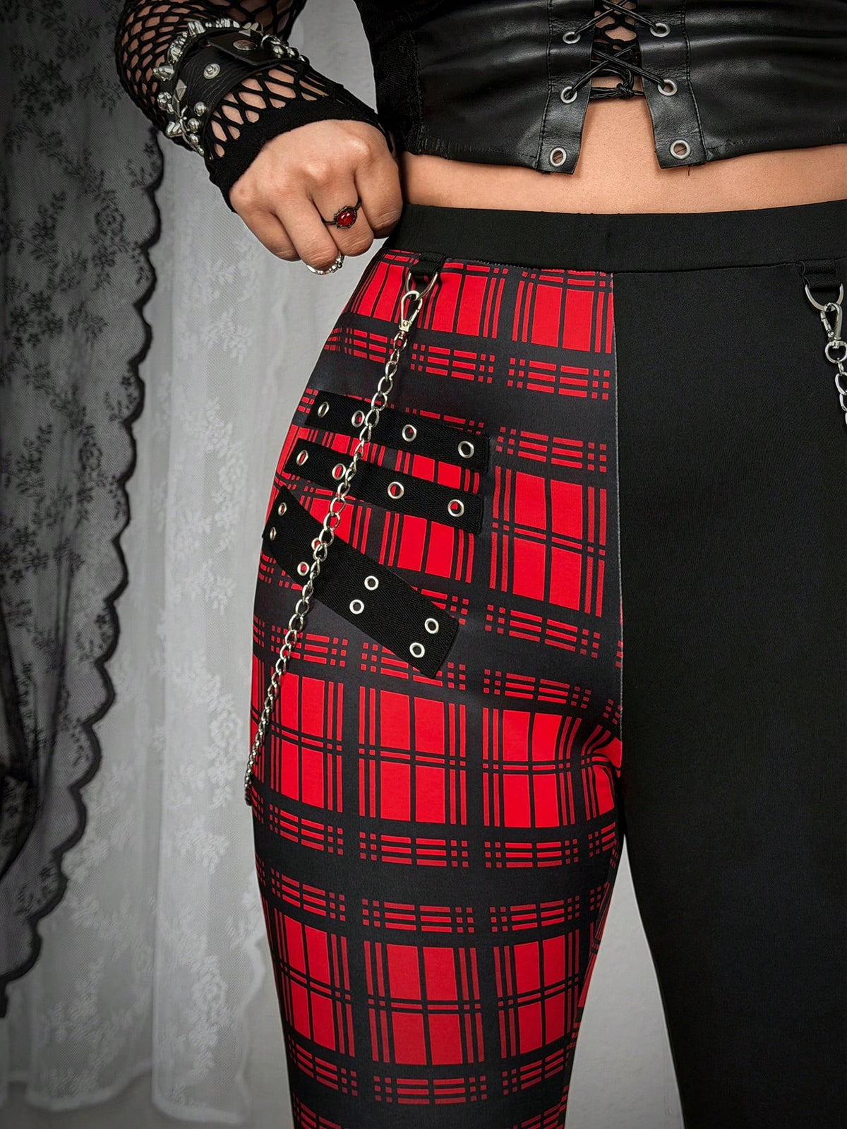 KissICON Whyspr Plus Size Punk Plaid LaceUp Leggings