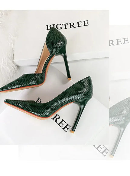 KissICON Woman Vintage Snake Print Pumps Square Toe Patent