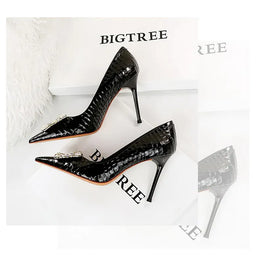KissICON Women Elegant High Heel Stiletto Pumps Pointed Toe