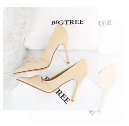 KissICON Women Luxury Suede Shallow Mouth Pointed Toe Thin