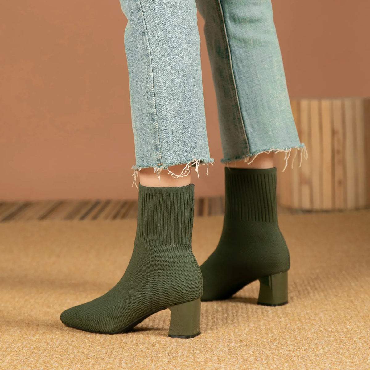 KissICON Women's Boots 2025 New Fashion Pointed Soft Knitted
