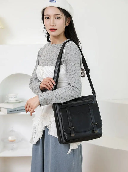 KissICON Women's Hand High-end Leather Showing Elegant
