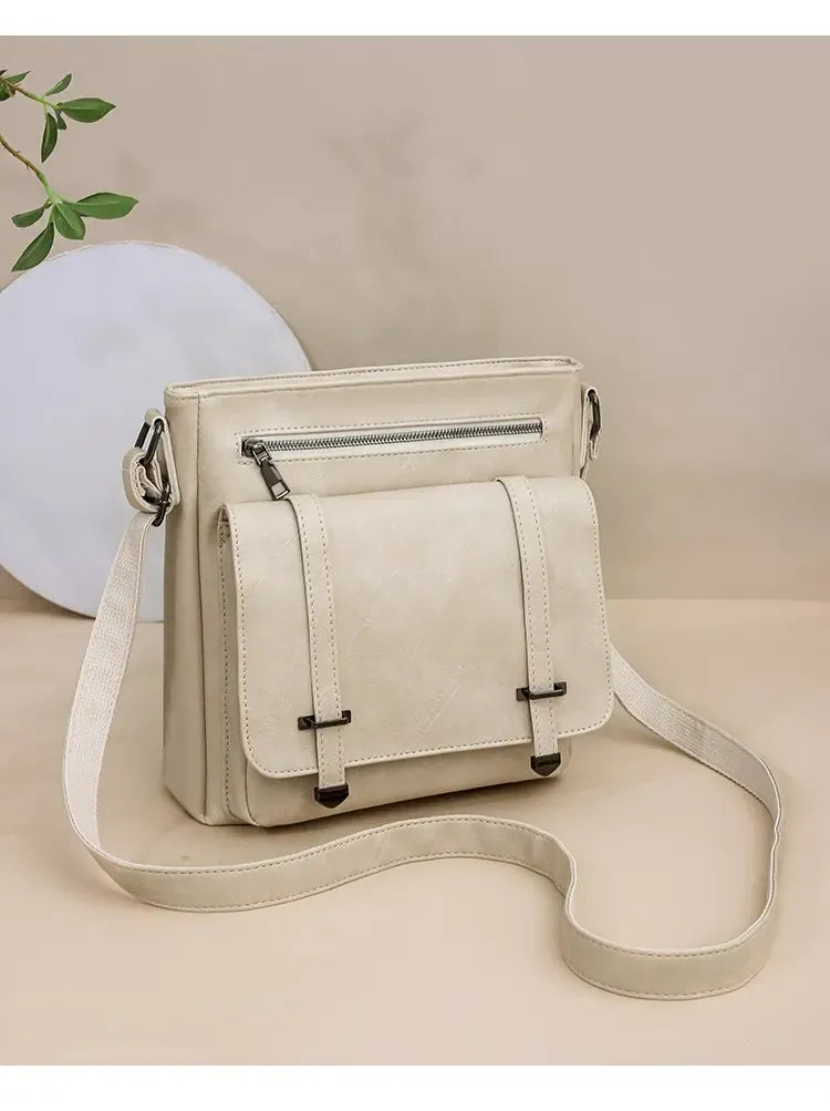 KissICON Women's Hand High-end Leather Showing Elegant