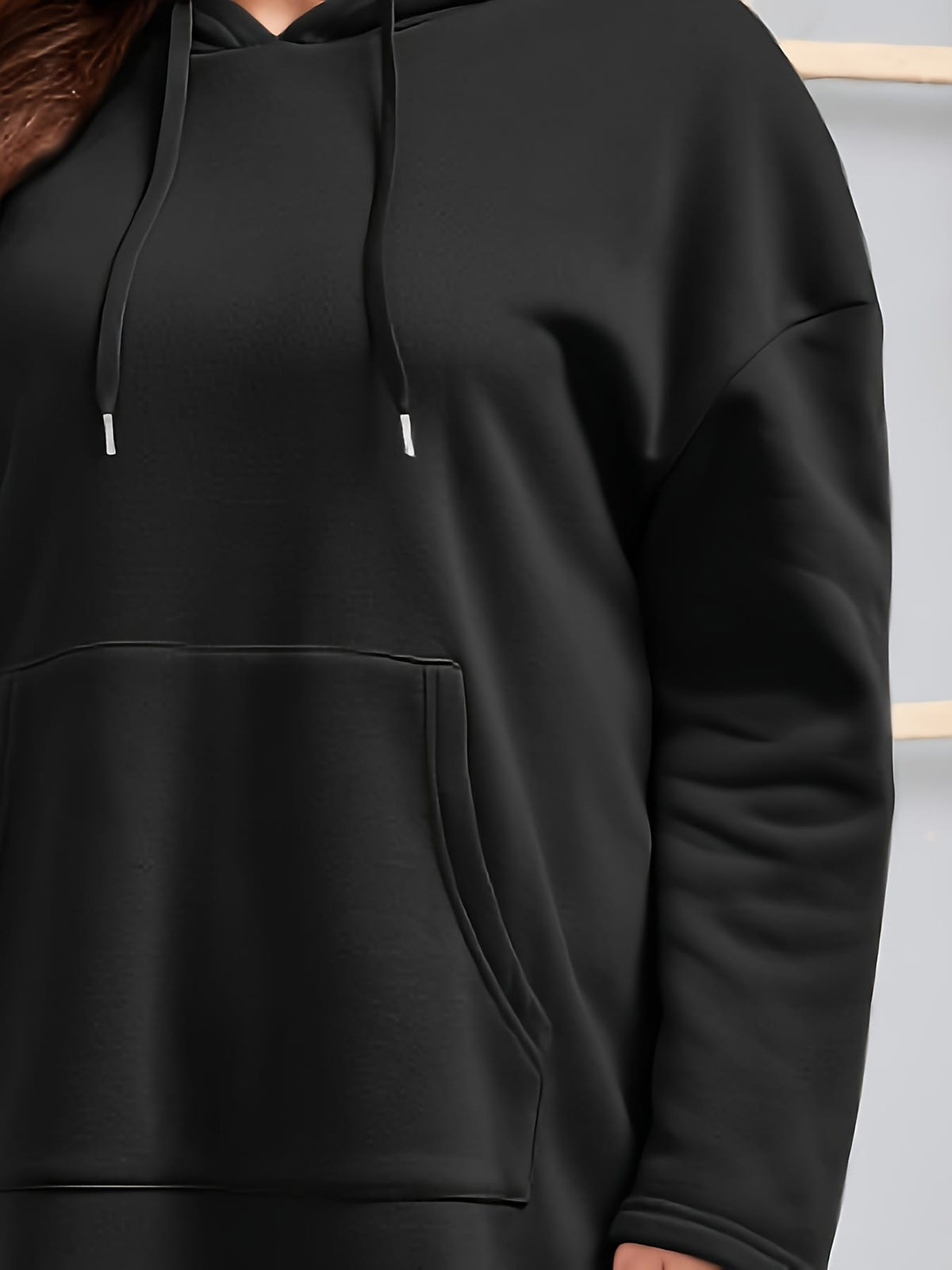 jkthpu-45 Women'S Plus Size Black Hoodie - Casual Pullover