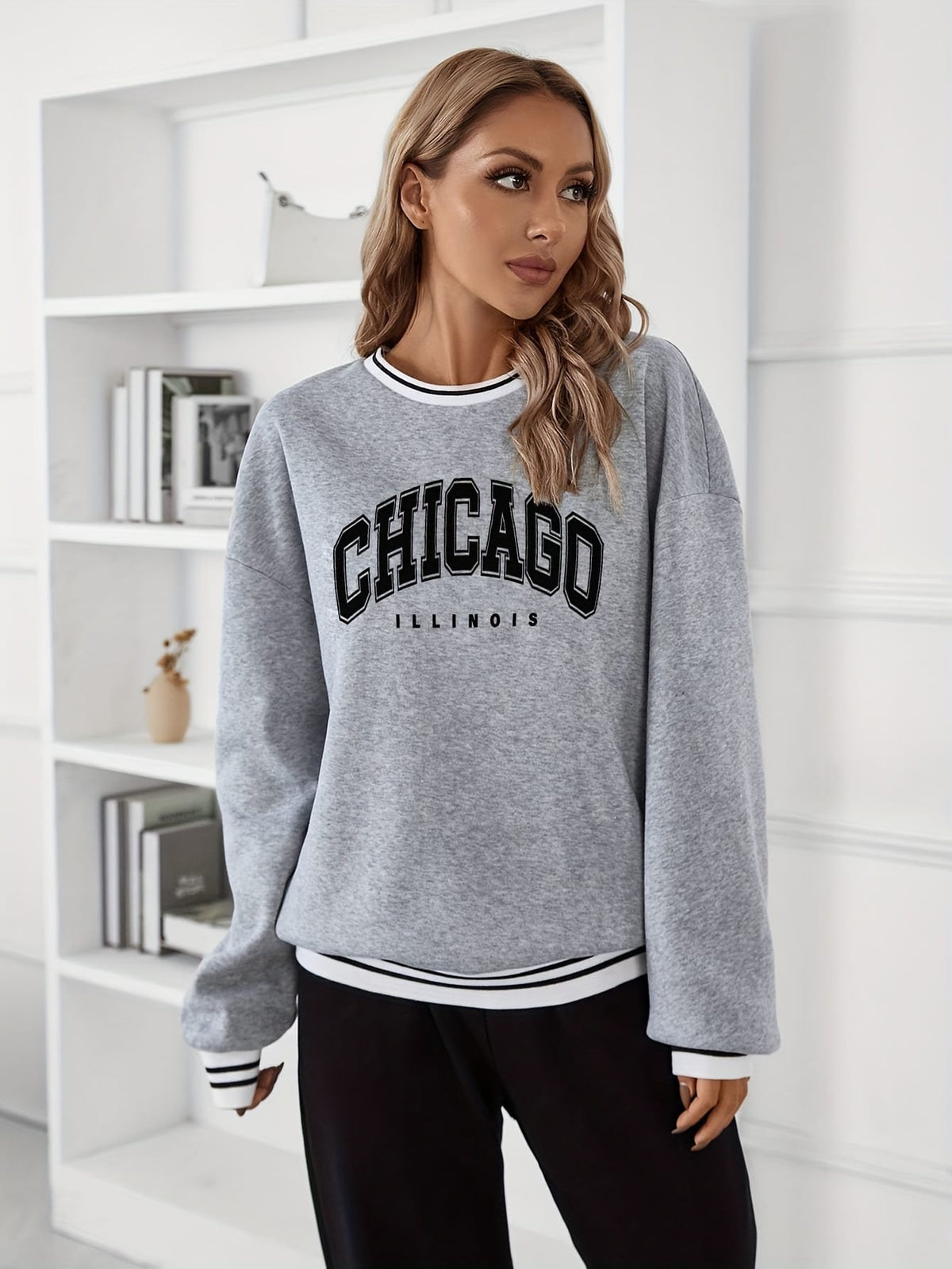 jkthpu-45 Women'S Plus Size Chicago IL Fleece-Lined Sweatshirt -