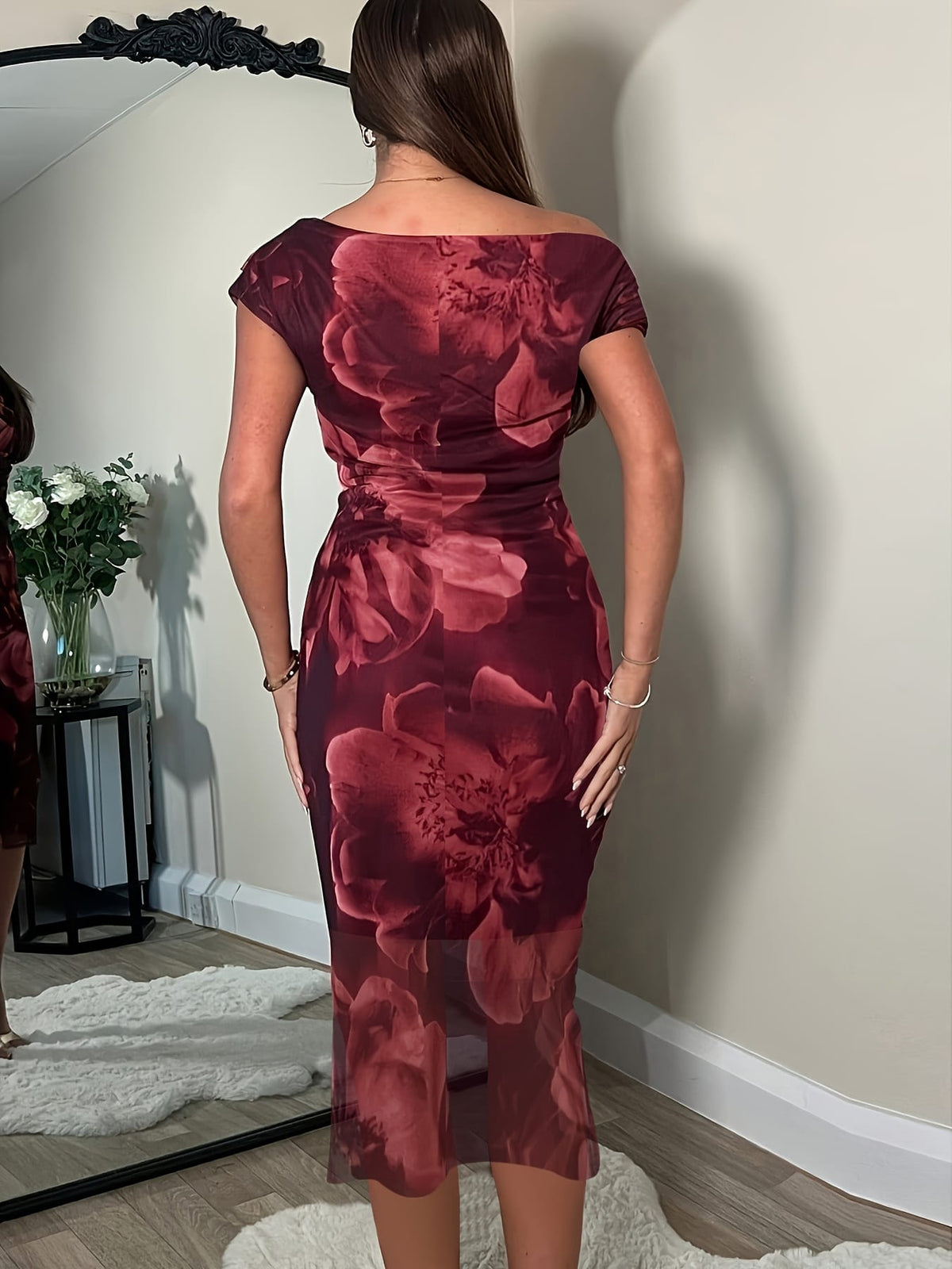 jkthpu-45 Women'S Plus Size Floral Print Off-Shoulder Dress - Elegant, Stretchy Bodycon Midi with Ruched Detail, Maroon with Pink & White Flowers, Perfect for Summer Casual or Formal Occasions, Summer Fashion | Ruched Detail Dress | Medium Stretch Fabric, Floral Pr