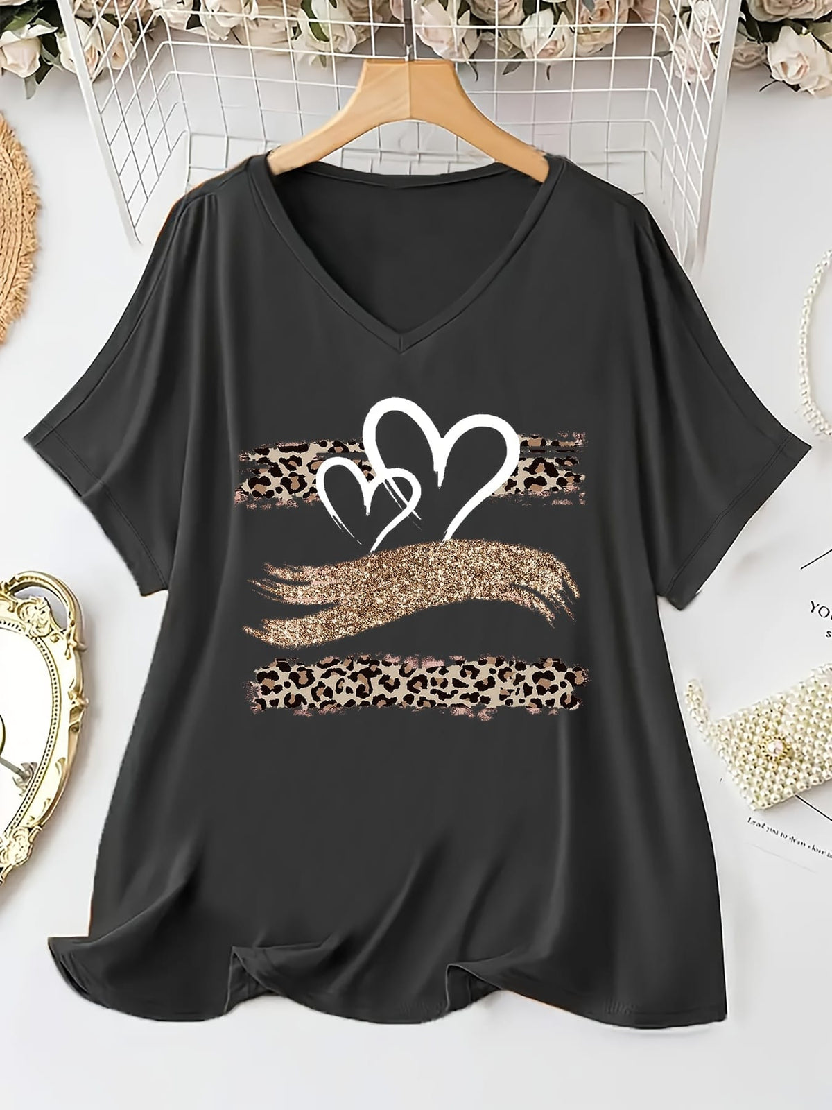 KissICON Women's Plus Size Leopard Print V-Neck T-Shirt with Heart & Glittery Hand Design, Casual Batwing Sleeve Top for All Seasons, Black Polyester Blend Tee, Ladies T Shirts