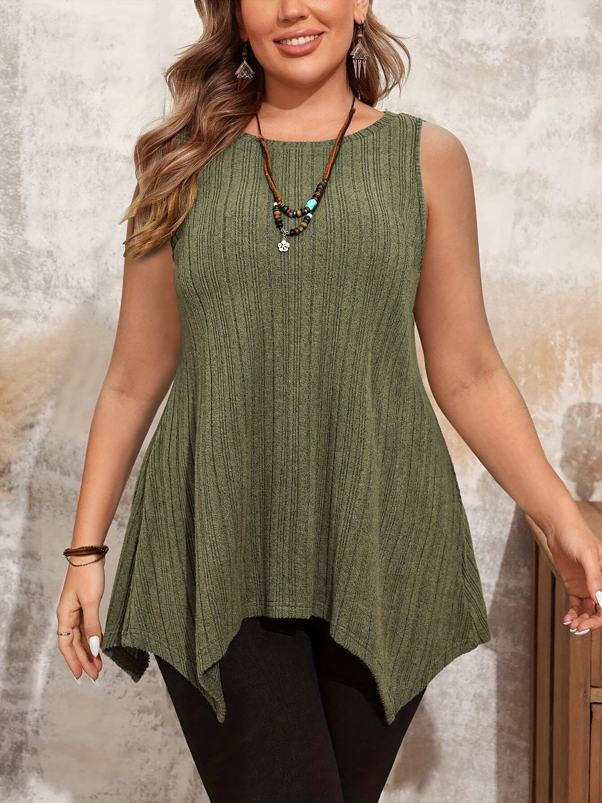 jkthpu-45 Women'S Plus Size Sleeveless T-Shirt - Casual Crew