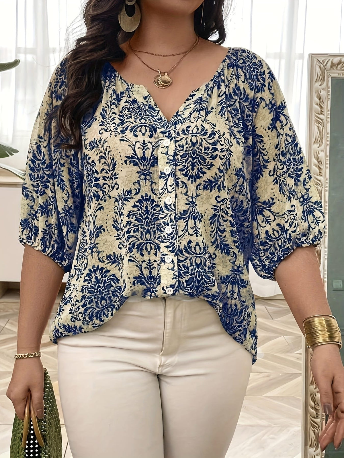 KissICON Women'S Plus Size V-Neck Blouse - Elegant Blue & White Floral Print, Casual Loose Fit, Short Sleeve, Button Detail, Summer Fashion Top for Casual Attire, Ladies Blouse