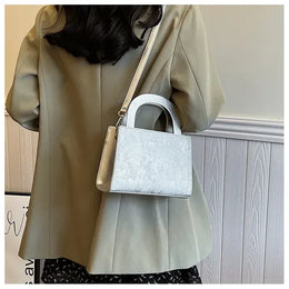 KissICON Women's Solid Color Handbag – High-quality Texture