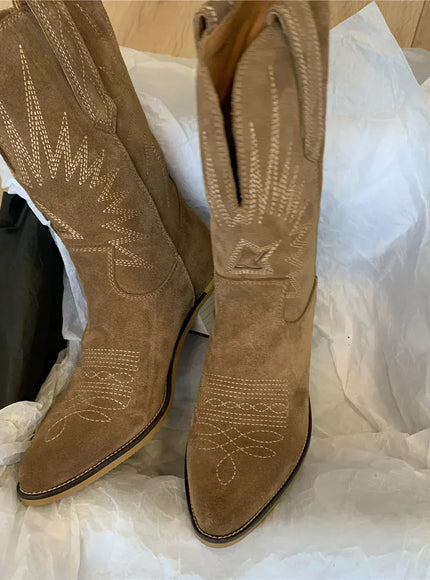 KissICON Women Western Boots Autumn Winter Embroidery Flower Women