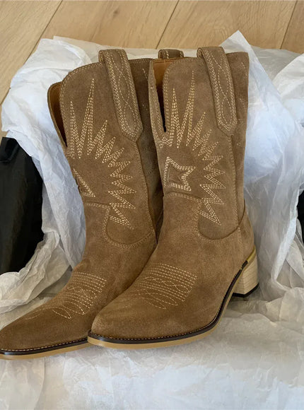 KissICON Women Western Boots Autumn Winter Embroidery Flower Women