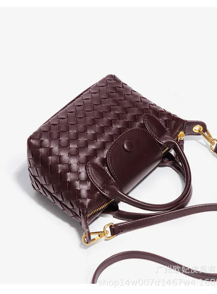 KissICON Woven Small Jiaozi Texture Popular Advanced Shoulder