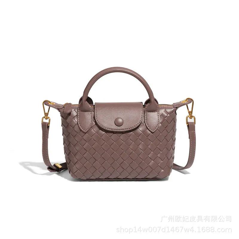 KissICON Woven Small Jiaozi Texture Popular Advanced Shoulder