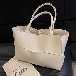 KissICON WT Handbags 2022 Leather Woven Tote – Bags Designer Solid