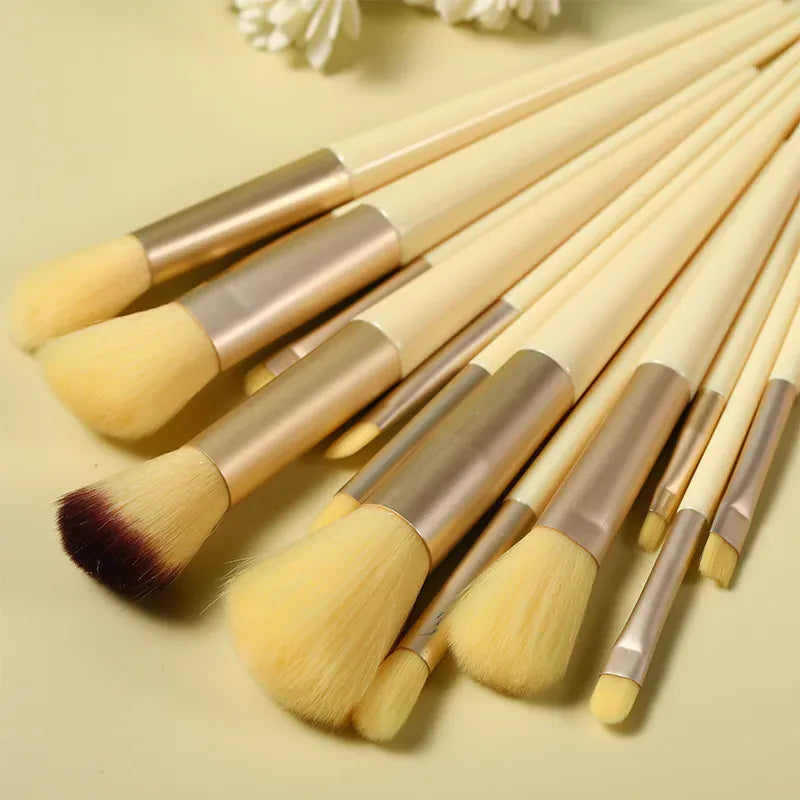 KissICON Yellow KissIcon 13 Piece Makeup Brushes Set - Soft