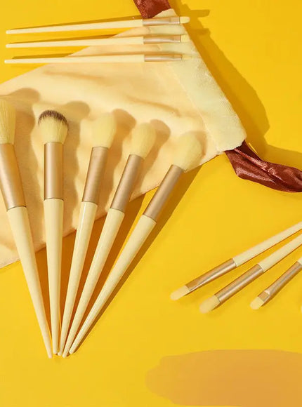 KissICON Yellow with bag KissIcon 13 Piece Makeup Brushes Set - Soft